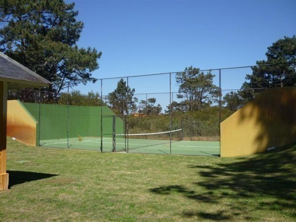 Cómodo departamento en alquiler sobre la rambla de Playa Brava, La Barra.