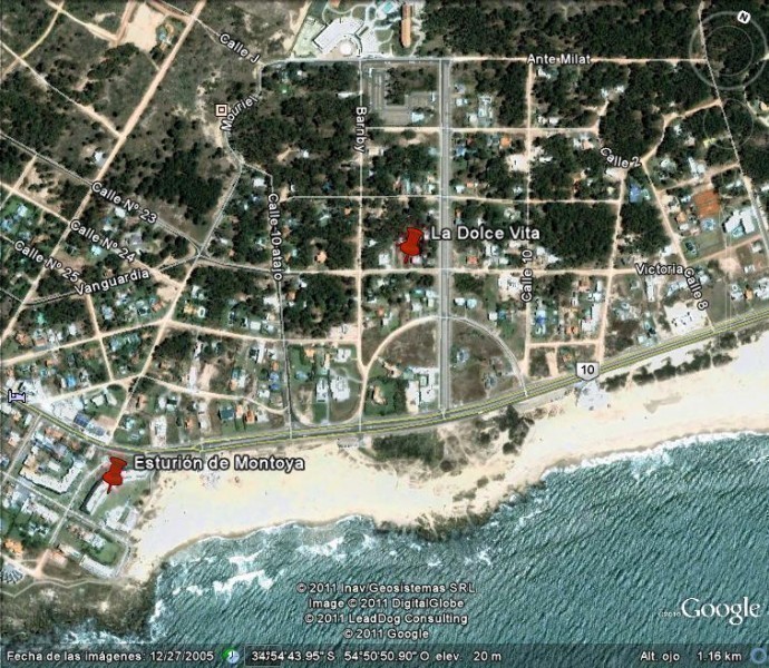 Casa en alquiler a dos cuadras del mar en Montoya, La Barra.