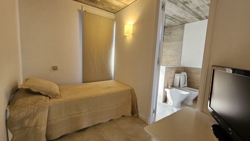 Increíble casa en alquiler y venta en Laguna blanca, La Barra con vista al mar.