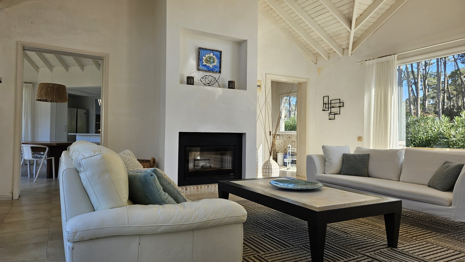 Increíble casa en alquiler y venta en Laguna blanca, La Barra con vista al mar.