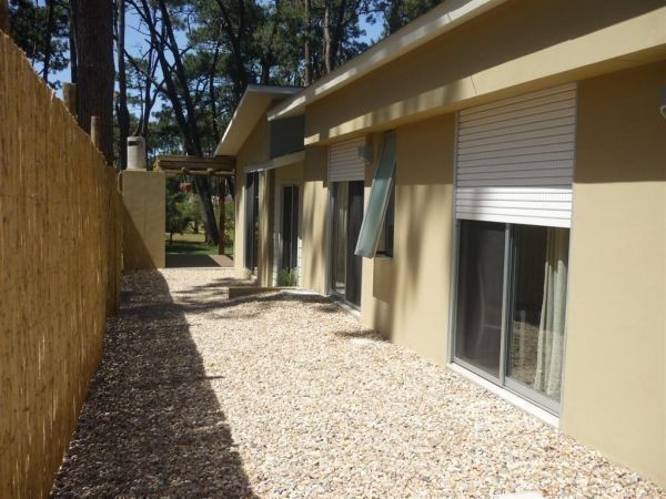 Encantadora casa en alquiler en el bosque de Montoya, La Barra.