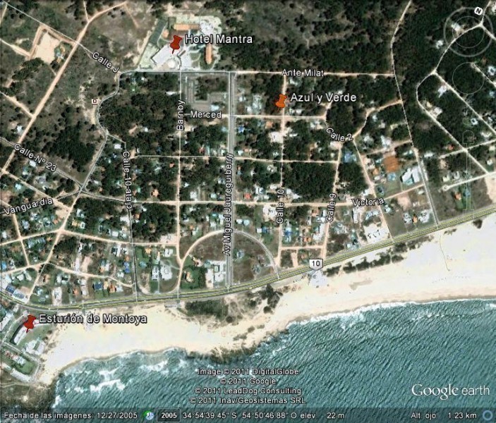 Casa en alquiler en Montoya, La Barra a 4 cuadras del mar.