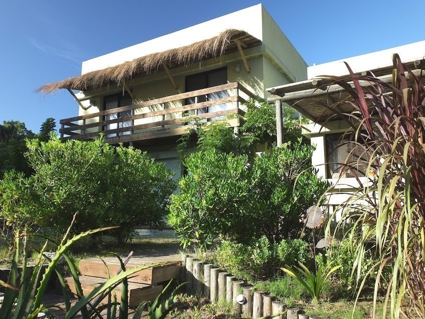 Casa en alquiler en Montoya, La Barra a 4 cuadras del mar.