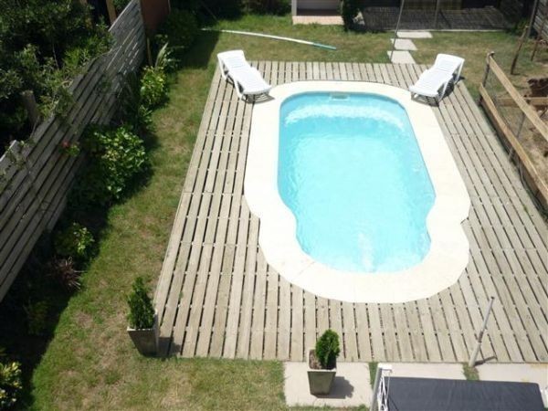 Espectacular casa en alquiler con pileta en Manantiales.