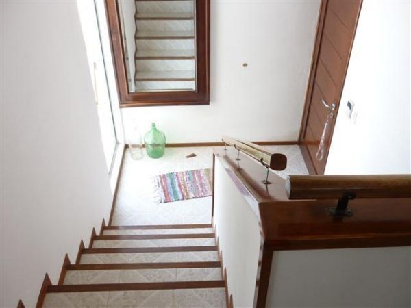 Espectacular casa en alquiler con pileta en Manantiales.