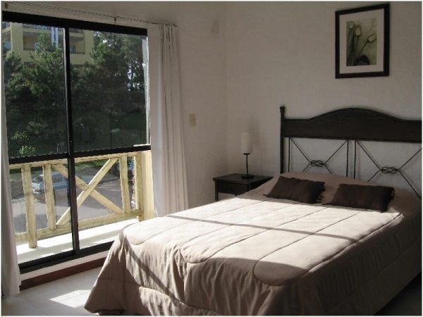 Impecable chalet en alquiler en Montoya, La Barra.