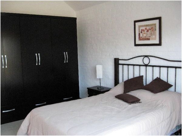 Impecable chalet en alquiler en Montoya, La Barra.