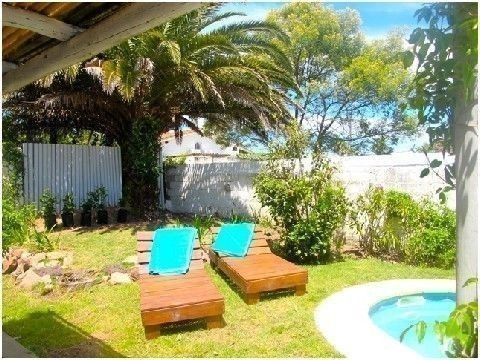 Casa en alquiler muy bien puesta con pileta en El Tesoro, La Barra