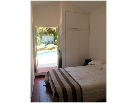 Casa en alquiler muy bien puesta con pileta en El Tesoro, La Barra