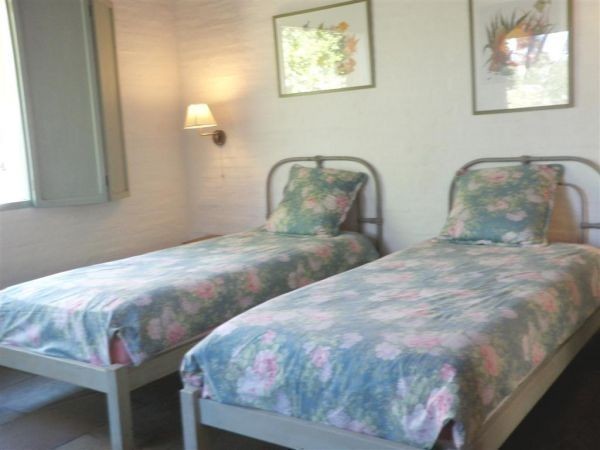 Encantadora casa en alquiler sobre La Barra.