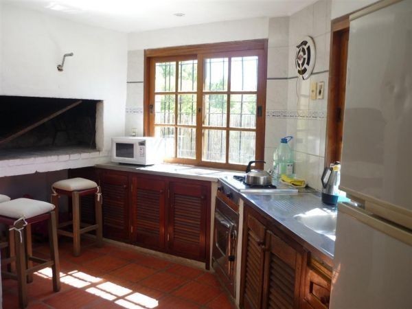 Cómodo chalet en alquiler en El Tesoro, La Barra cerquita de todo.