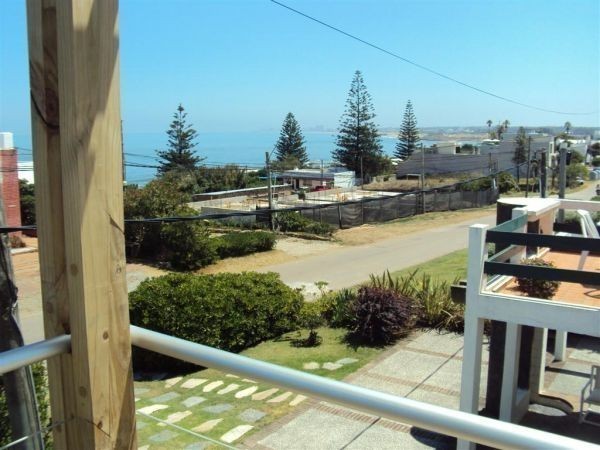 Casa en alquiler de la Ruta al mar, La Barra a pasitos de todo , ideal para pasar unas vacaciones a pleno relax Esteño .