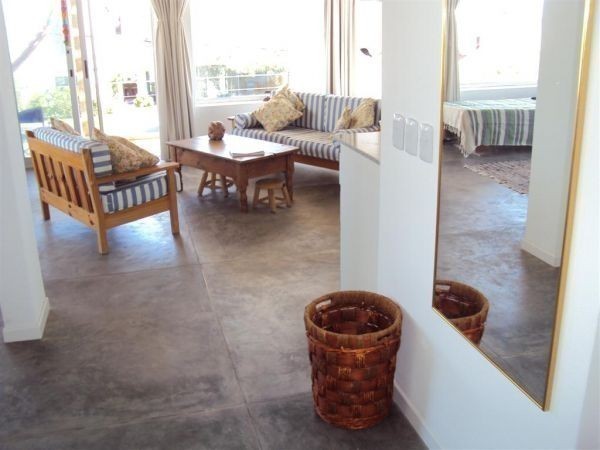 Casa en alquiler de la Ruta al mar, La Barra a pasitos de todo , ideal para pasar unas vacaciones a pleno relax Esteño .