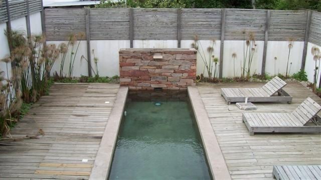Casa en alquiler sobre La Barra de arquitectura moderna, lineas puras y muy buena decoracion.