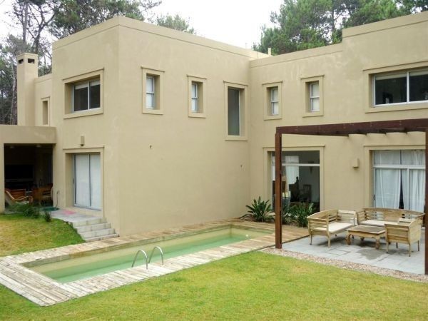 Casa en alquiler sobre Laguna Blanca, La Barra.