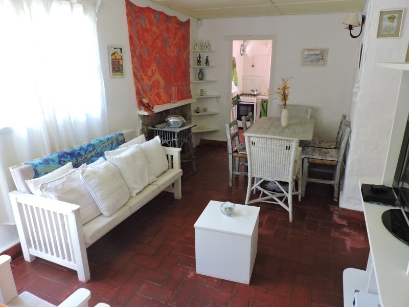 Casa en alquiler ubicada a pasos del agua, La Barra