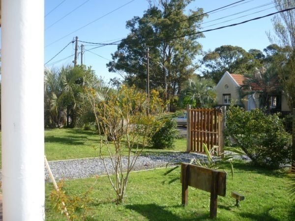 Cómoda casa en alquiler a pasos de la Iglesia de La Barra.