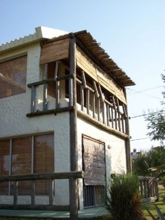 Casa en venta en El Chorro cerquita del mar.