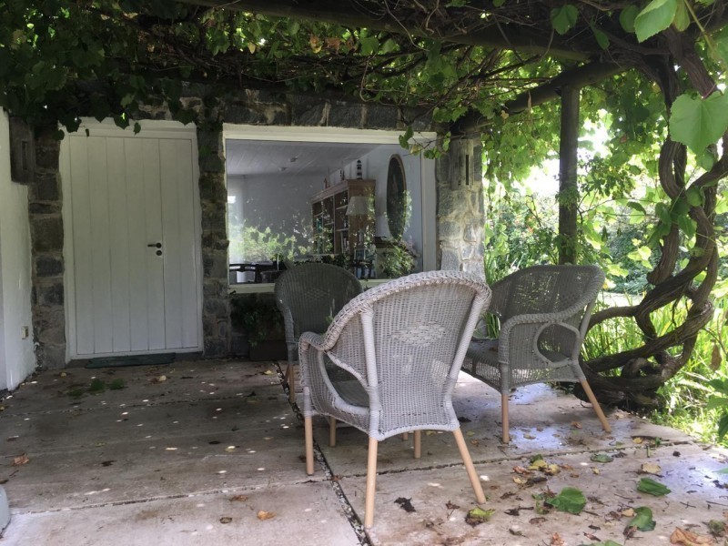 Muy linda casaen alquiler en La Barra, ideal para pasar unas vacaciones pegado al mar.