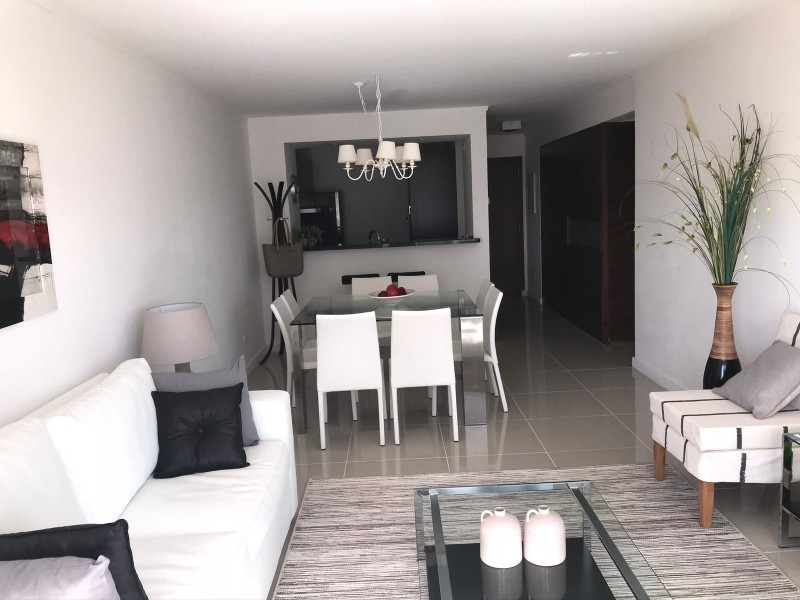 Muy lindo depto de 2 dorm y 1/2 en torre con todos los servicios en Aidy Grill