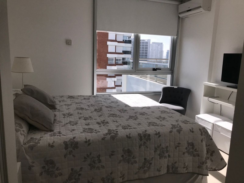 Muy lindo depto de 2 dorm y 1/2 en torre con todos los servicios en Aidy Grill