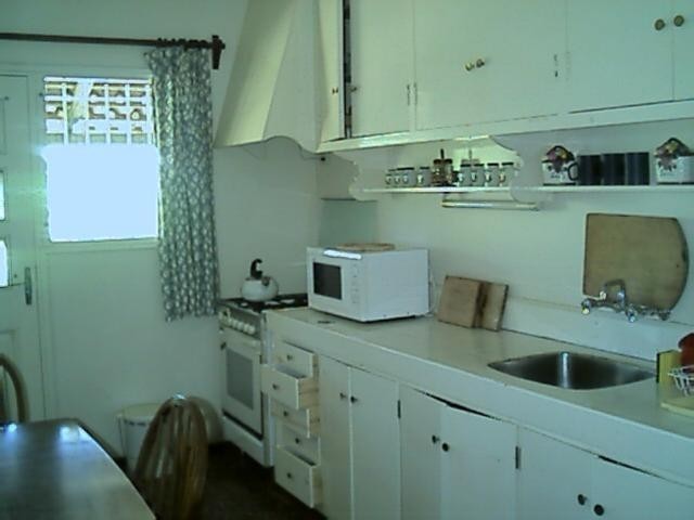 Casa en alquiler en La Barra cerquita del mar.
