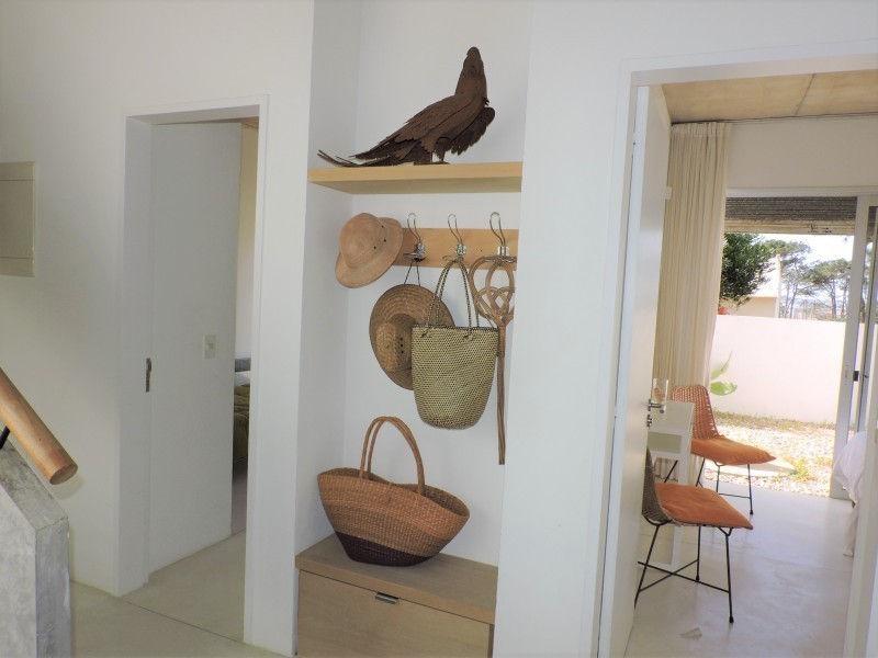 Moderna casa en alquiler en Montoya a pasos del mar