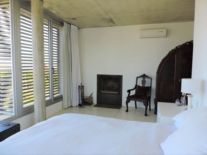 Moderna casa en alquiler en Montoya a pasos del mar