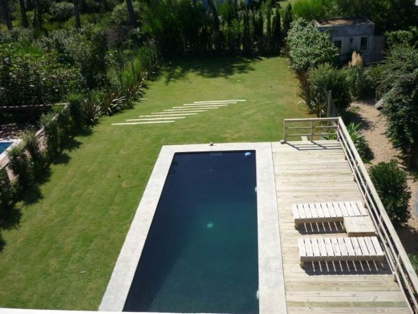 Moderna casa en alquiler en Montoya a pasos del mar