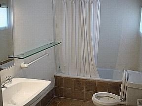 Casa en alquiler ideal frente al mar en Punta Piedras, La Barra.