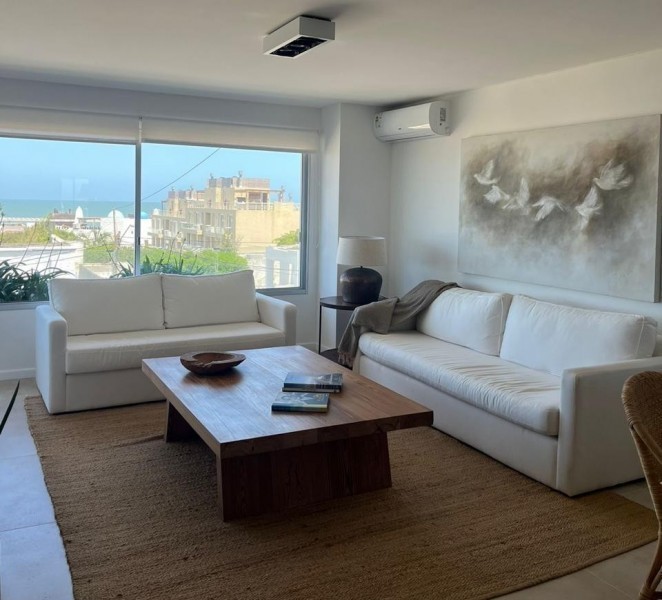 Departamento en alquiler con vista al mar a una cuadra de Montoya Beach, La Barra.