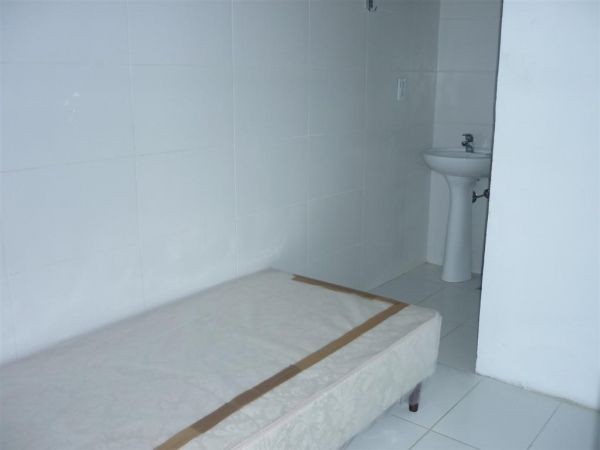 Moderna casa en alquiler y venta con vista al mar en El Chorro.