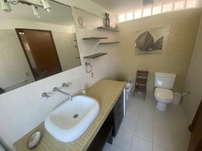 Casa en alquiler super bien ubicada en el corazón de La Barra.