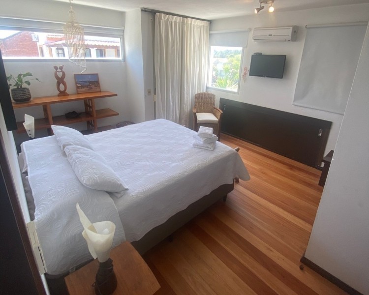 Casa en alquiler super bien ubicada en el corazón de La Barra.