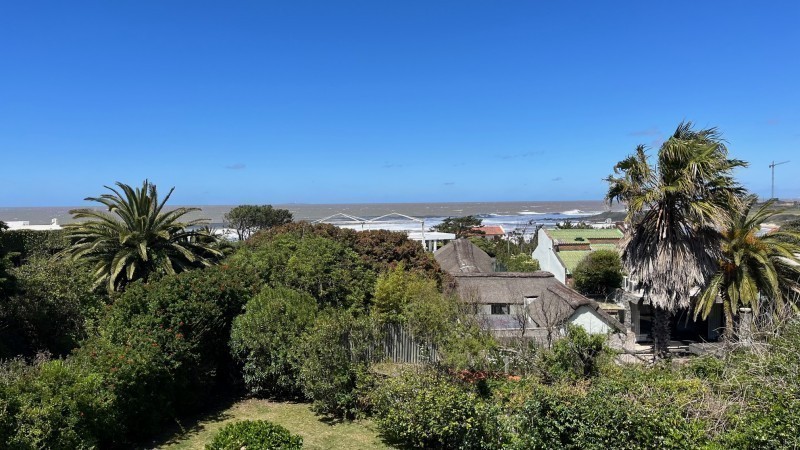 Departamento en alquiler a pasitos del agua en lo mejor de La Barra.