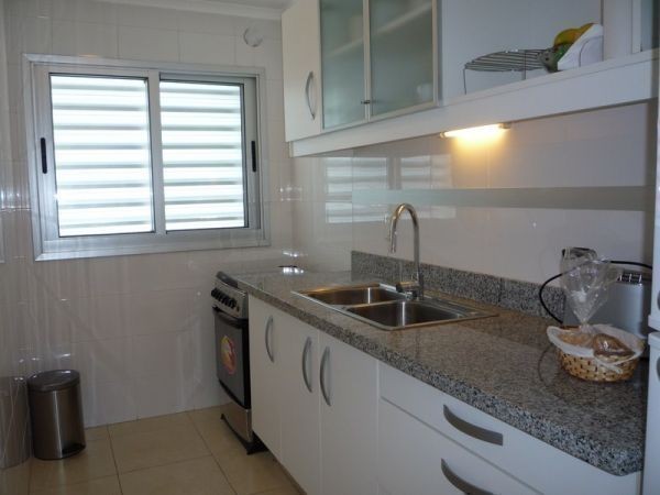 Magnifico Pent House en alquiler con vistas a la Playa Brava y entorno.