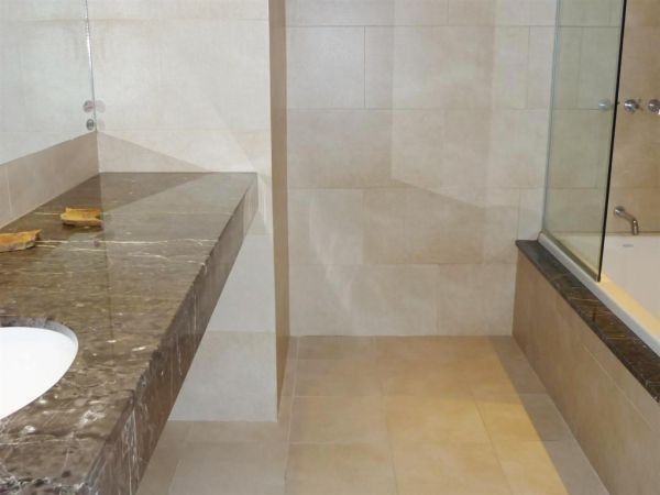 Penthouse en alquiler y venta con pileta propia e increibles vistas al mar.