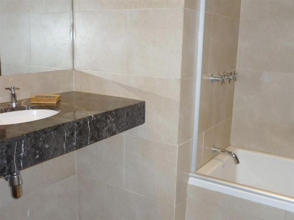 Penthouse en alquiler y venta con pileta propia e increibles vistas al mar.