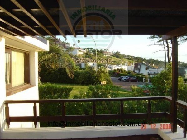 Linda casa a pasos de la playa de Solanas.