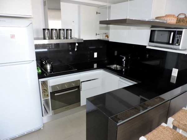 Comodo Departamento en alquiler en lo mejor de Montoya