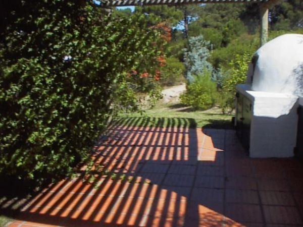 Exclusiva Casa Campo en alquiler, tranquilidad buen gusto y gran comodidad