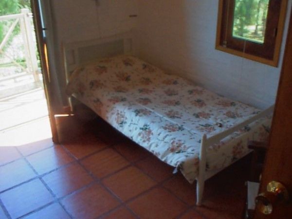Exclusiva Casa Campo en alquiler, tranquilidad buen gusto y gran comodidad