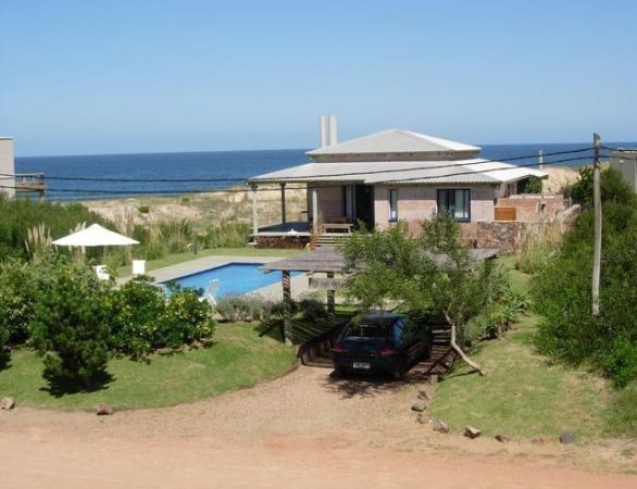 Preciosa casa en primera línea de Tío Tom