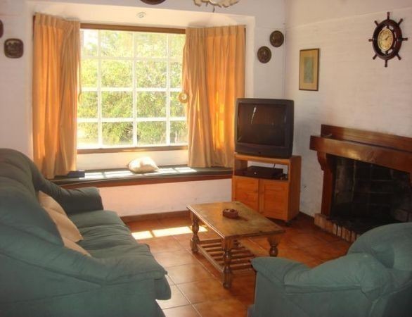 Linda casa con piscina a solo 300 metros del mar