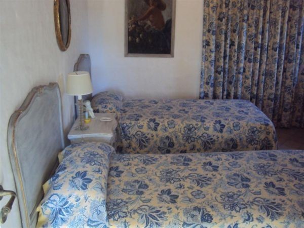 Magnífica casa en Punta Piedras en alquiler sobre la playa