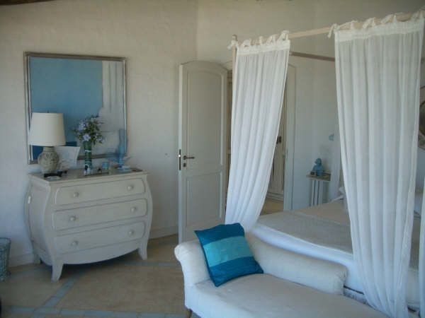 Magnífica casa en Punta Piedras en alquiler sobre la playa