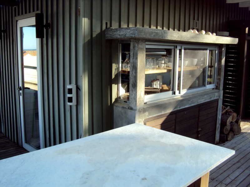 Casa super Chic en alquiler y venta en Montoya a pasitos del mar.