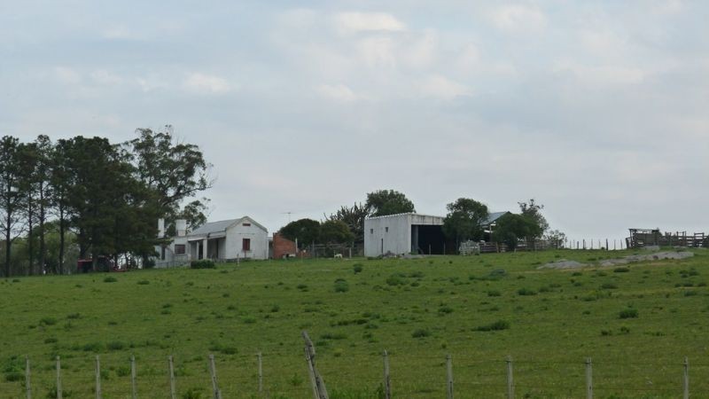 325,32 hectáreas a 10 km de Maldonado con costa sobre el arroyo