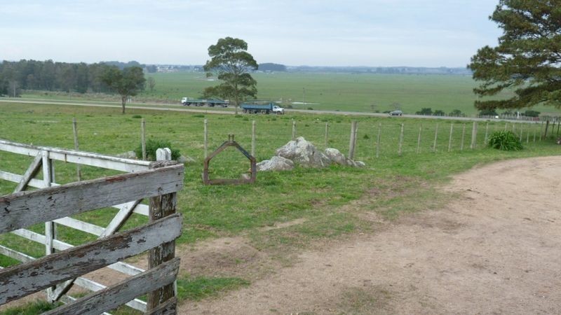 325,32 hectáreas a 10 km de Maldonado con costa sobre el arroyo