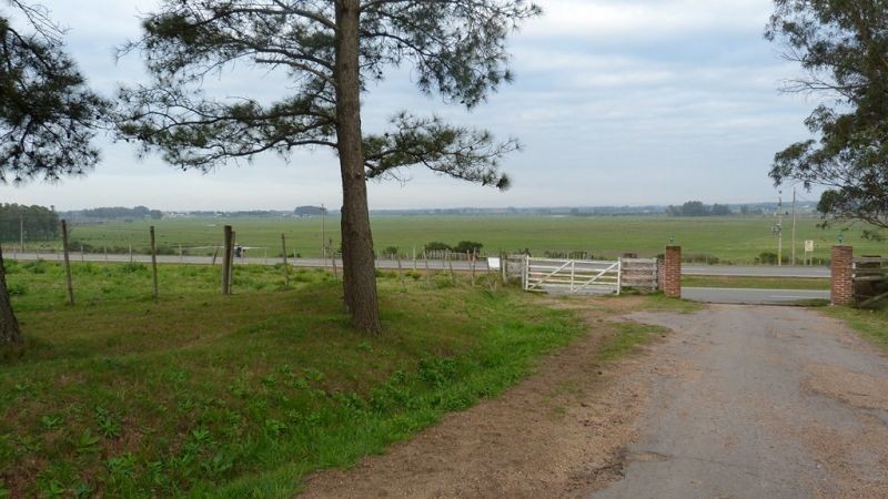325,32 hectáreas a 10 km de Maldonado con costa sobre el arroyo